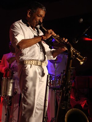 A Bahia a plenos-pulmões - agora em formato cool-jazz